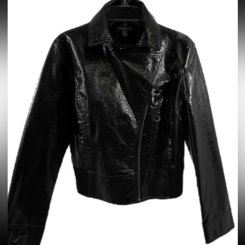 Moto jacket, patent leather cropped